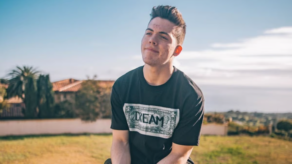 How Old Is FaZe Adapt