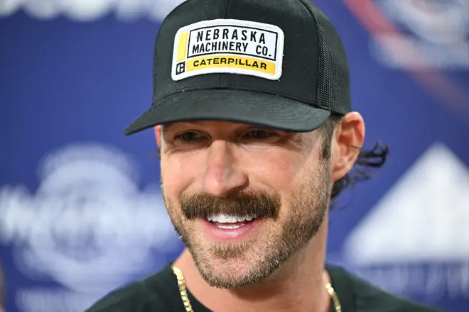 How Old Is Riley Green?